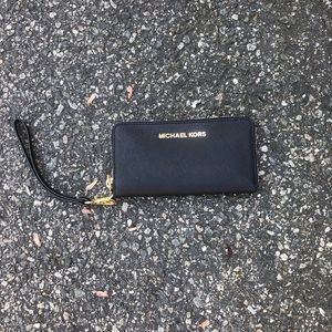 Michael Kors Wristlet